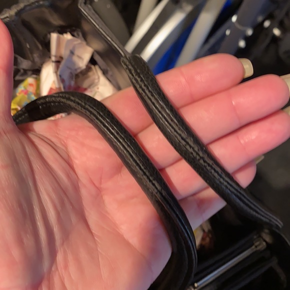 Handbag and wallet - Picture 7 of 7